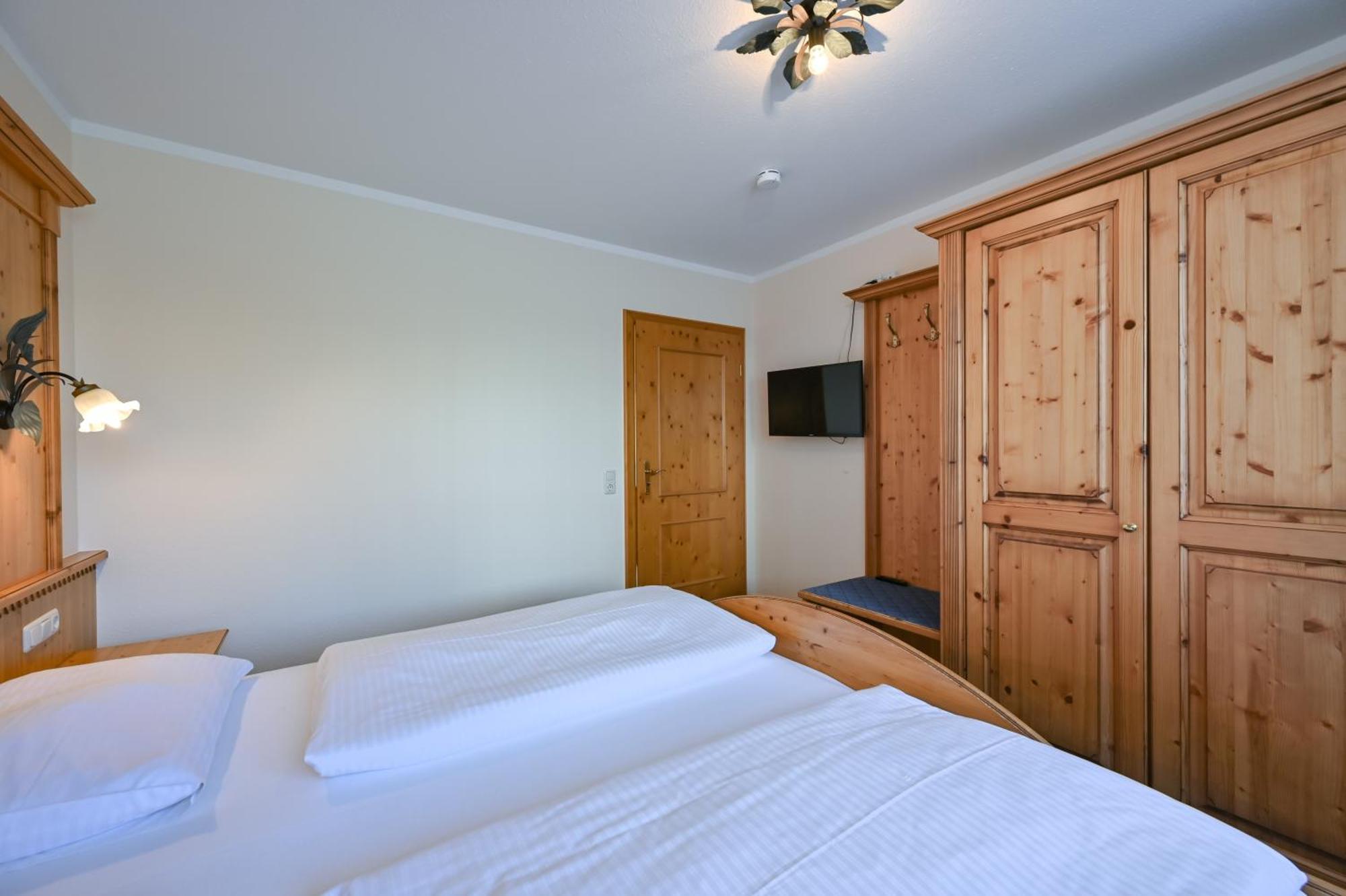 Residenz Sonnenhang I Fussen Room photo